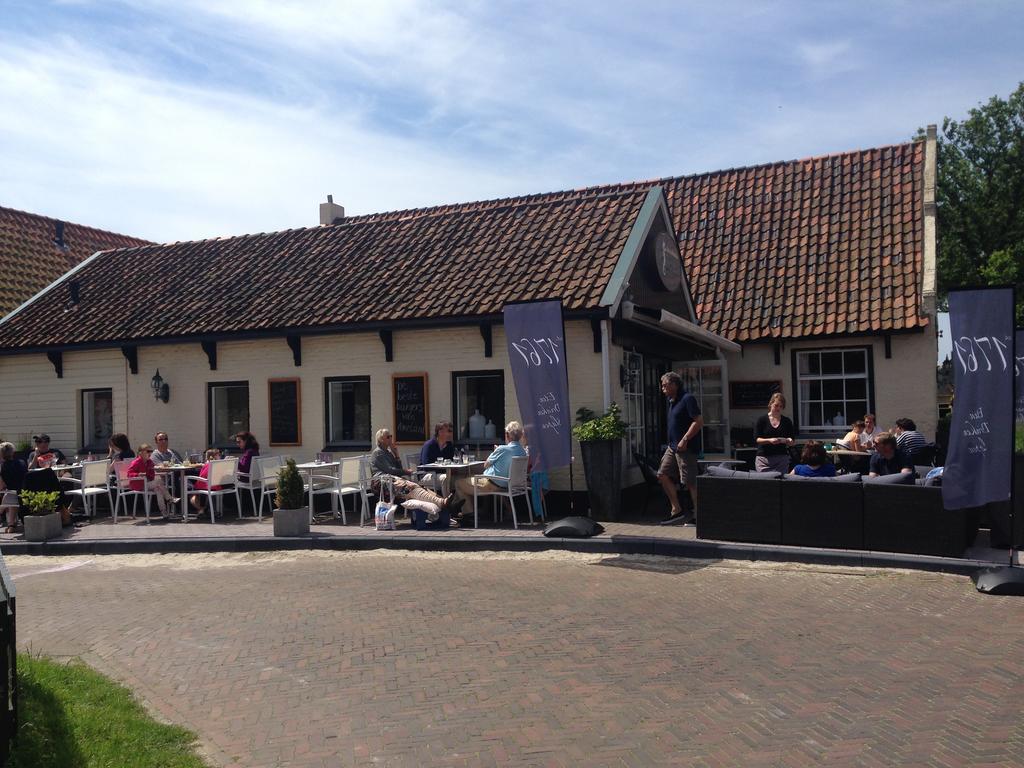 Bij Hen Op Ameland Hotel Hollum  Exterior photo